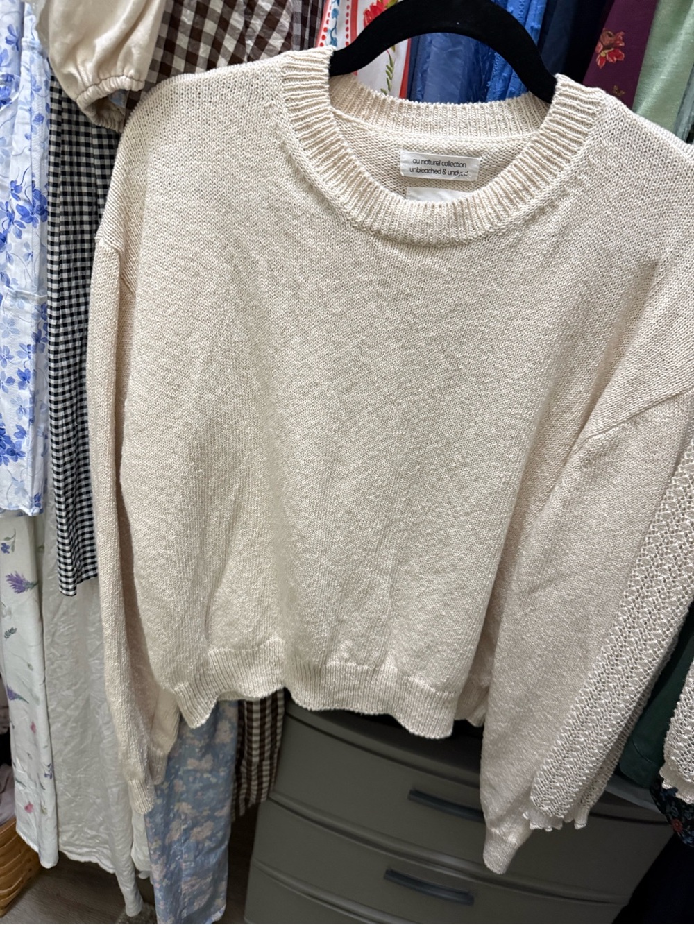 LE BON SHOPPE MILO CREWNECK - Picture 2 of 2